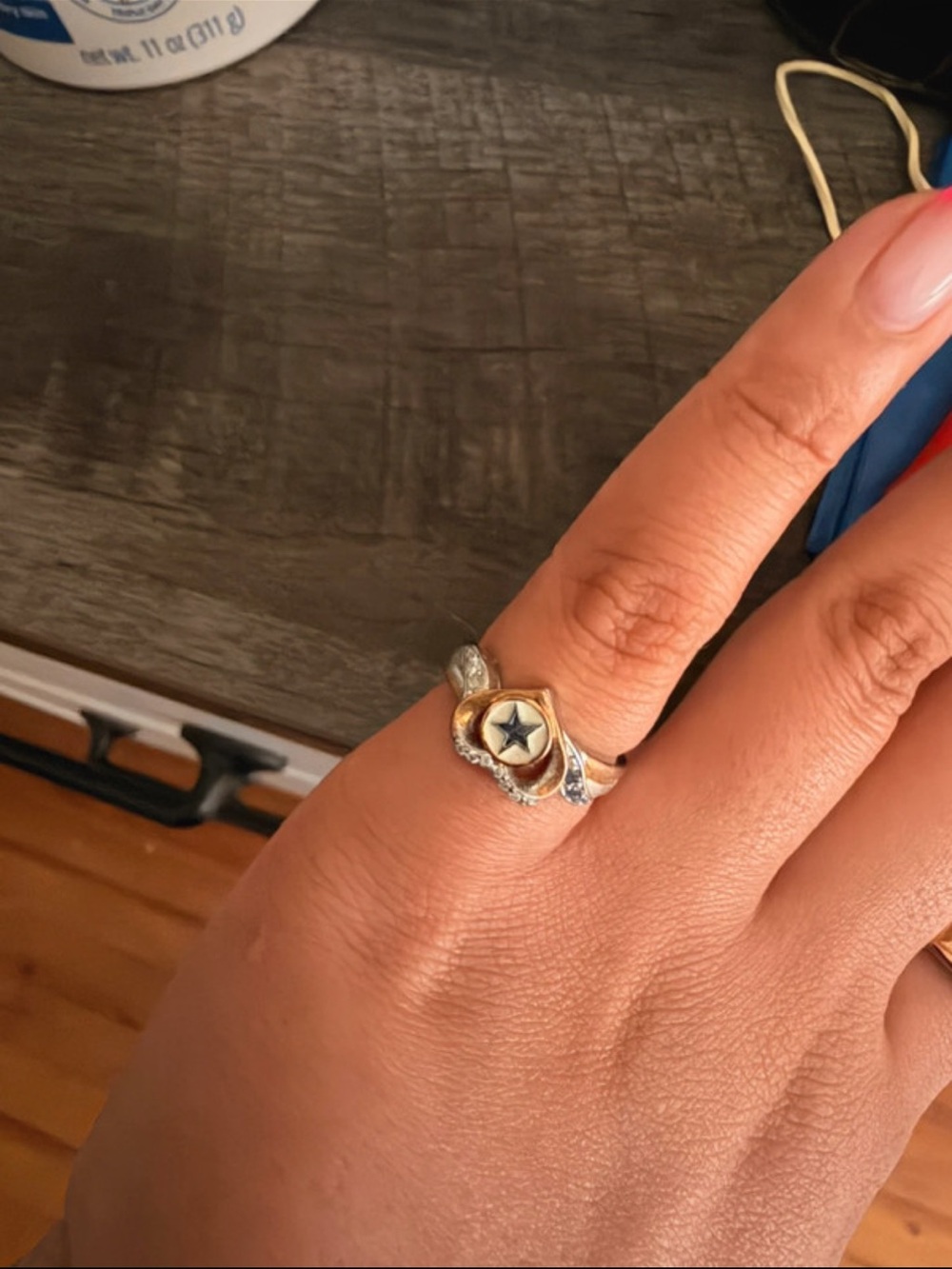 Two-Tone Star Accent Women's Ring in Gold and Silver